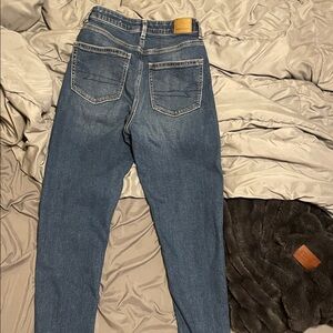 American Eagle Outfitters High Rise Blue Jeans